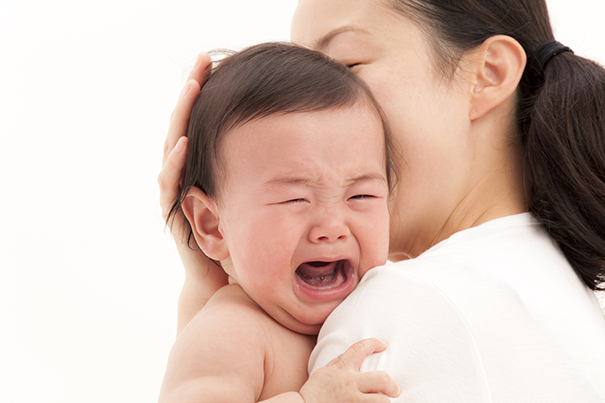 What Methods Soothe a Crying Newborn?