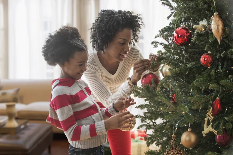 5 Best Strategies for Solo Parents During Holidays